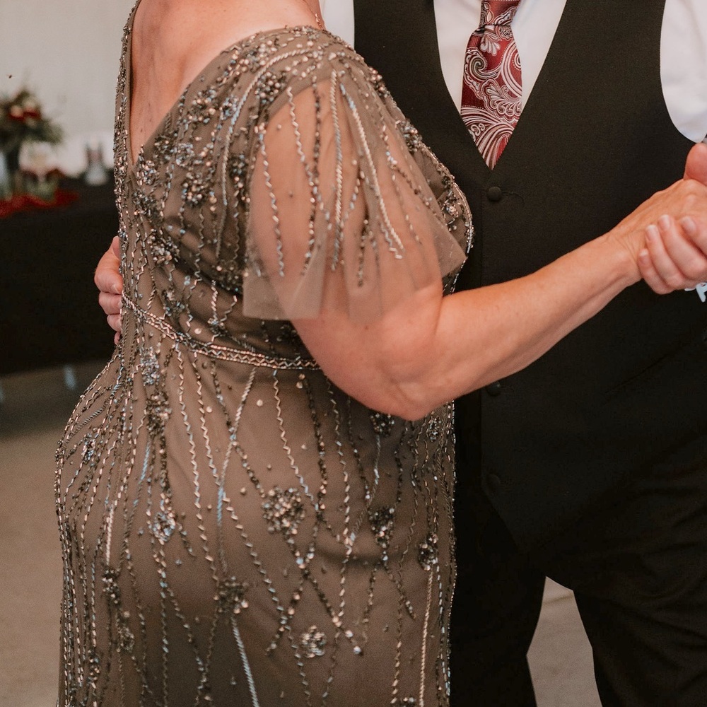Mother of the bride formal dress. 16W
